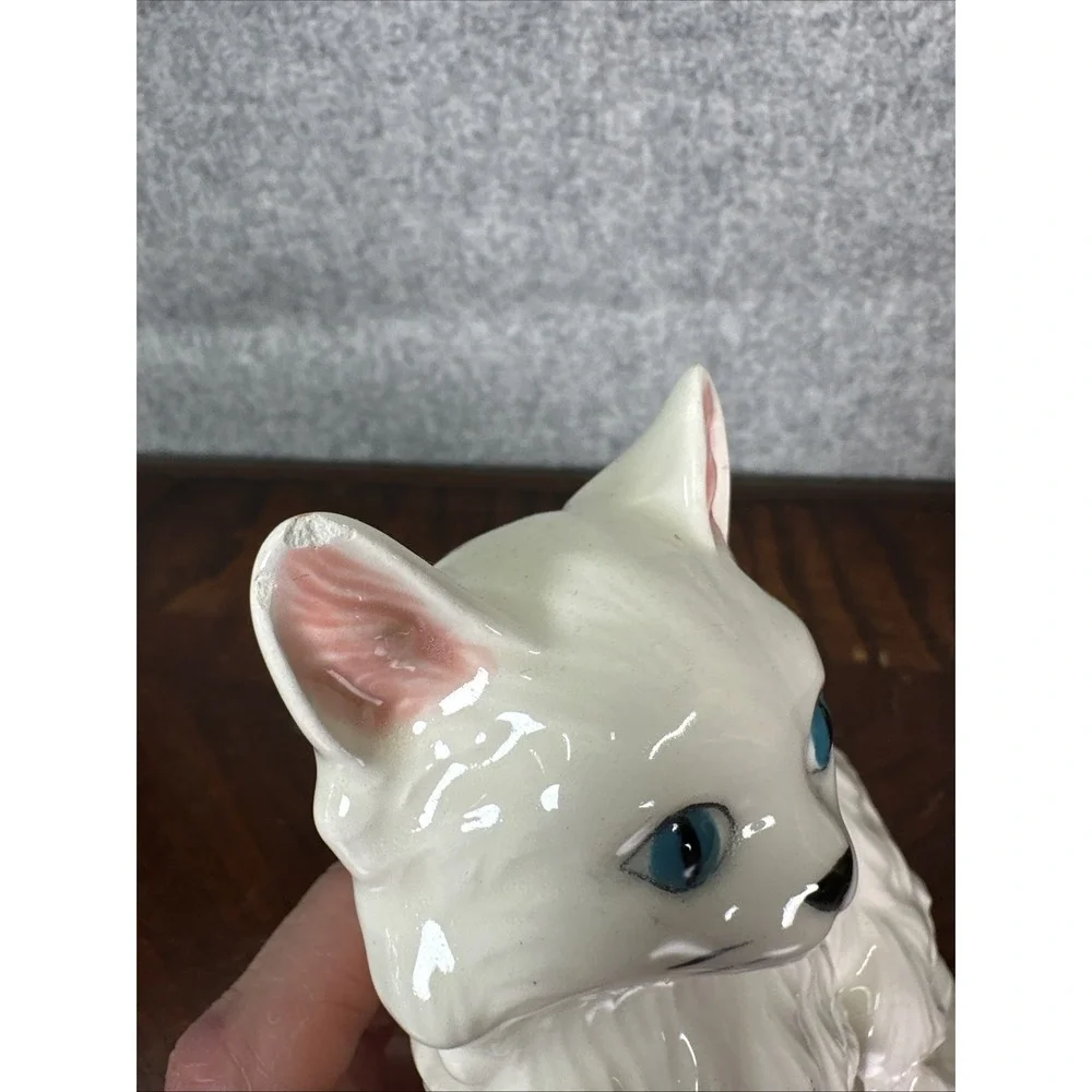 Vintage Small White Long Hair Cat Figurine‎ Porcelain